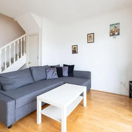 снеск Q,r-с0de First -,-cozy 2bed In Next To River Liffey *